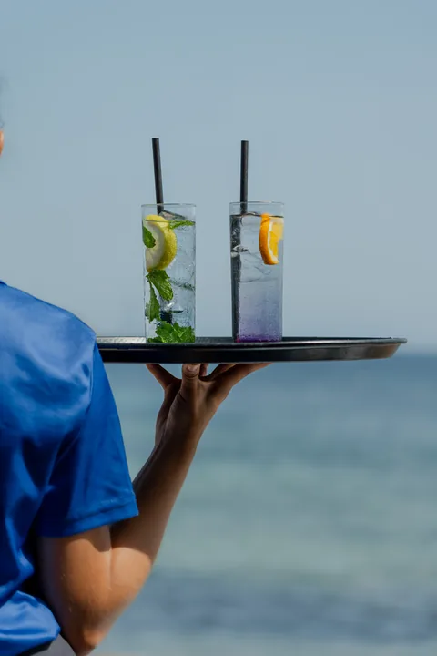 Servicio en la playa de Sa Trenka